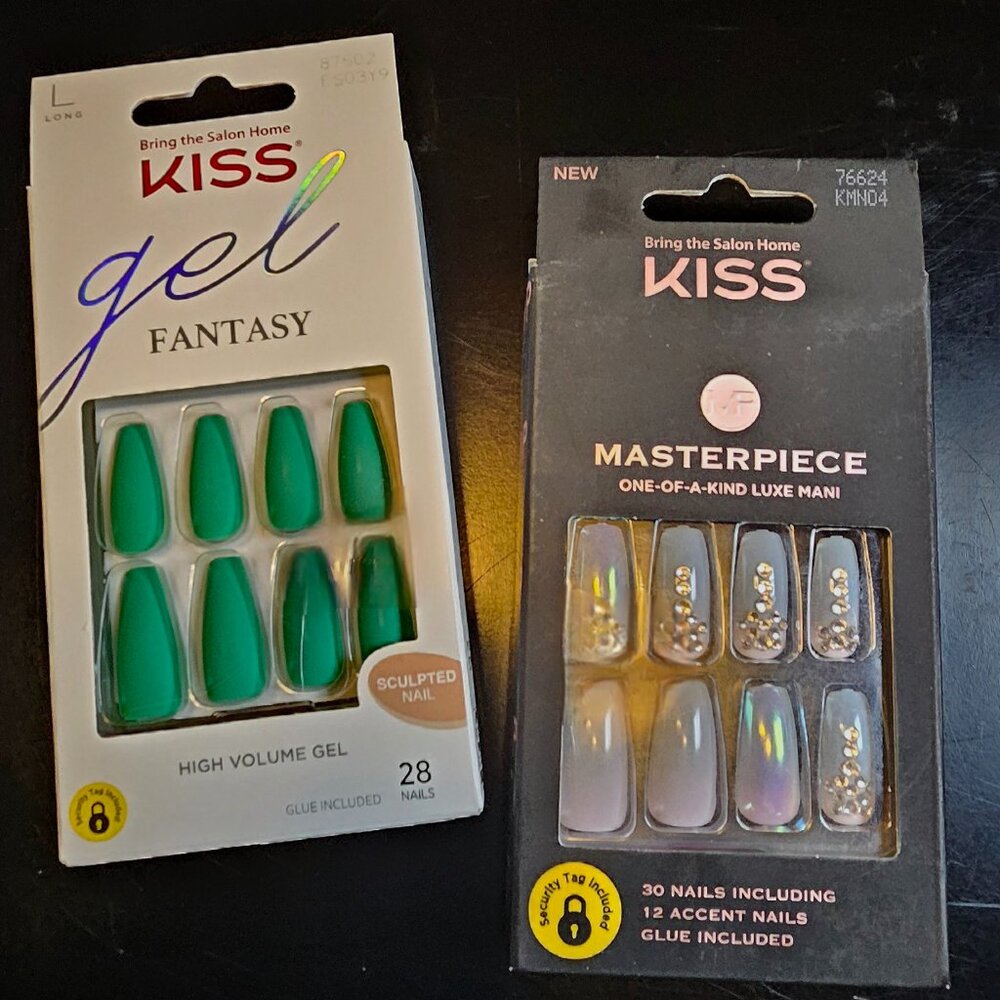 KISS Nails Press On Glue One Long Length Lot#67 NWT